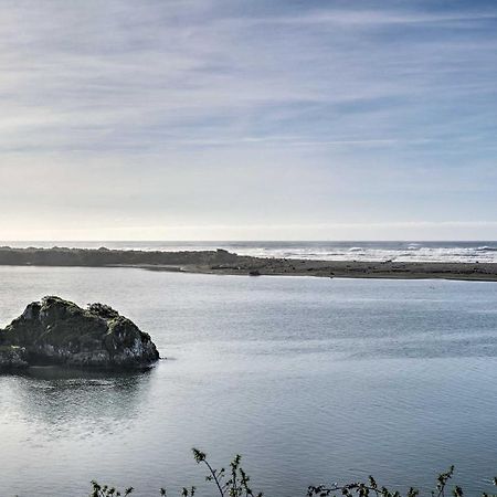 Smith River Vintage Cabin Oceanfront Deck And Views Bagian luar foto