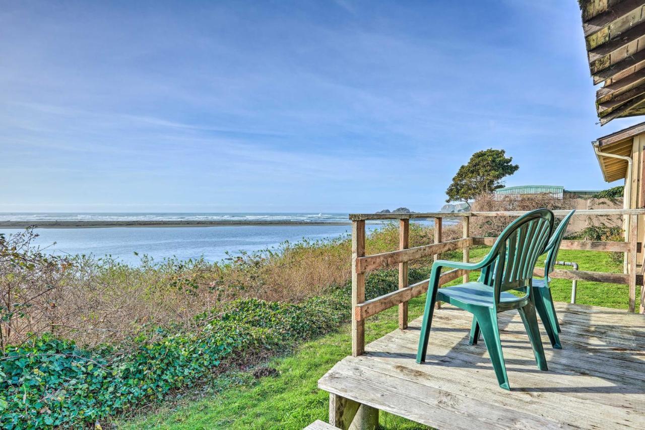 Smith River Vintage Cabin Oceanfront Deck And Views Bagian luar foto