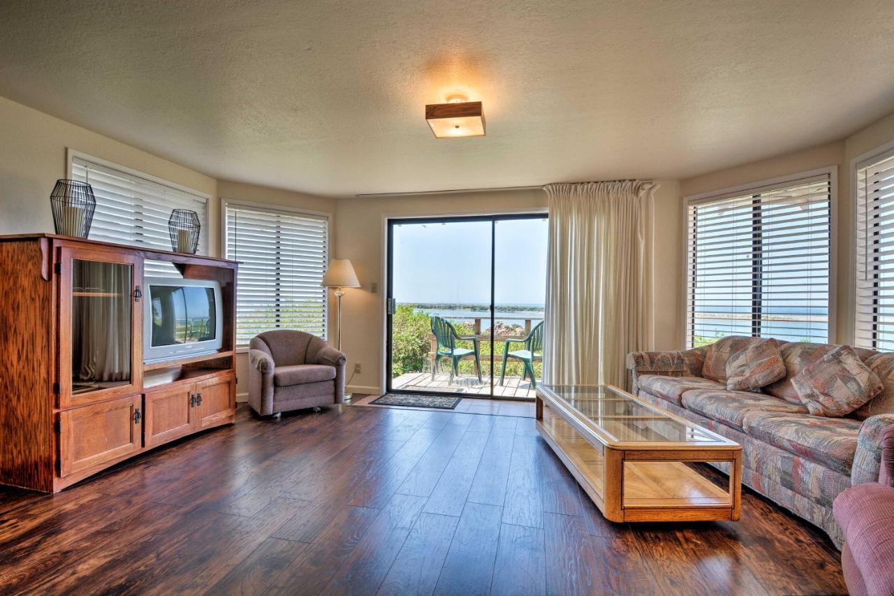 Smith River Vintage Cabin Oceanfront Deck And Views Bagian luar foto